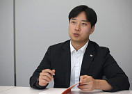 “스테이블코인 도입 필연적…네카오, 결제시장 장악할 것” [스테이블코인 규제 줄다리기]