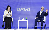 [업비트 D 컨퍼런스] 패트릭 맥헨리 전 美하원 위원장 "명확한 규제가 혁신 이끌어"