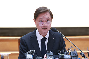 금감원, ‘빗썸 오지급’ 사건 점검-검사 전환... 위법 행위 발견했나