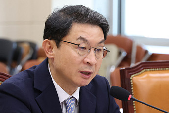 이억원 금융위원장 “가상자산 2단계 법안 올해 제출”