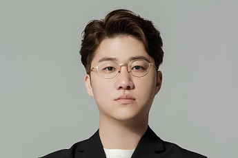 스토리 이승윤 대표, 트럼프 대통령 참석 ‘오피셜 트럼프’ 행사서 AI·가상자산 비전 발표