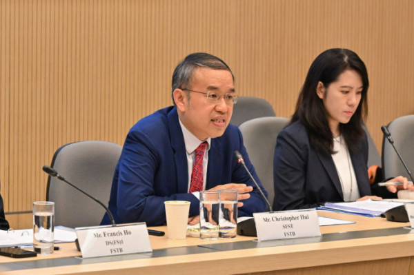 ▲발언 중인 크리스토버 후이 홍콩 재무부 장관 (사진=홍콩 재무부)